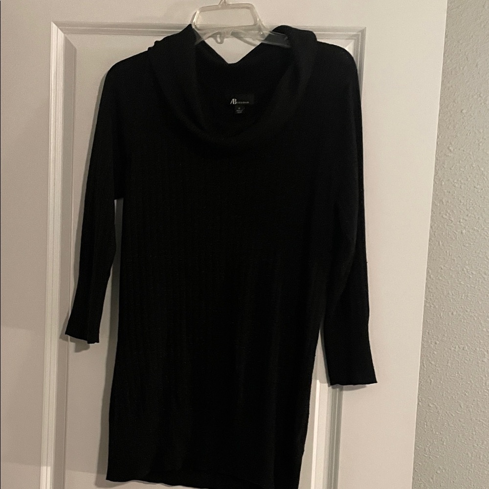 AB Studio Black Ribbed Sweater size M